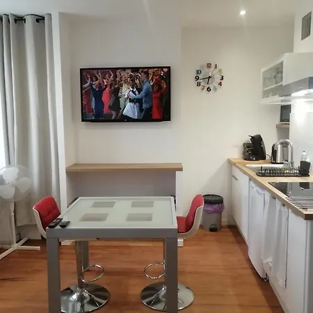 Dans Maison De Appartamento *